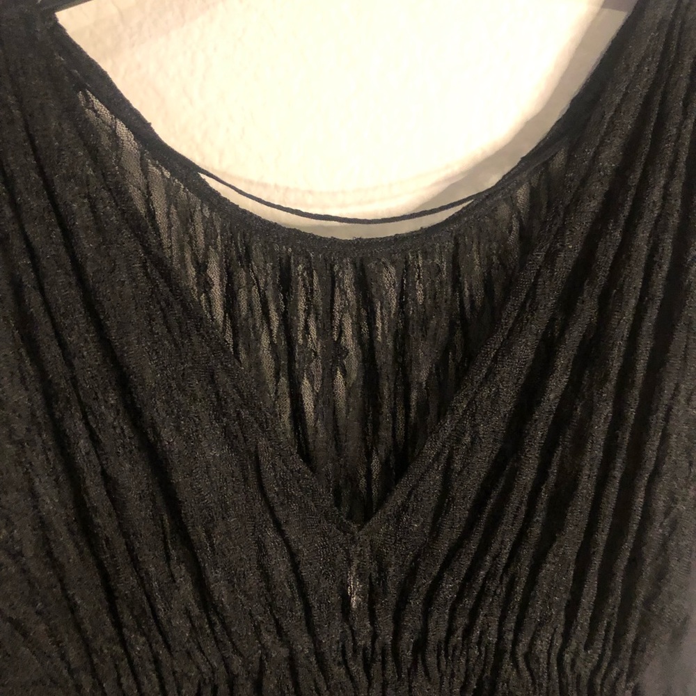 XS free people lace top. - Picture 7 of 9